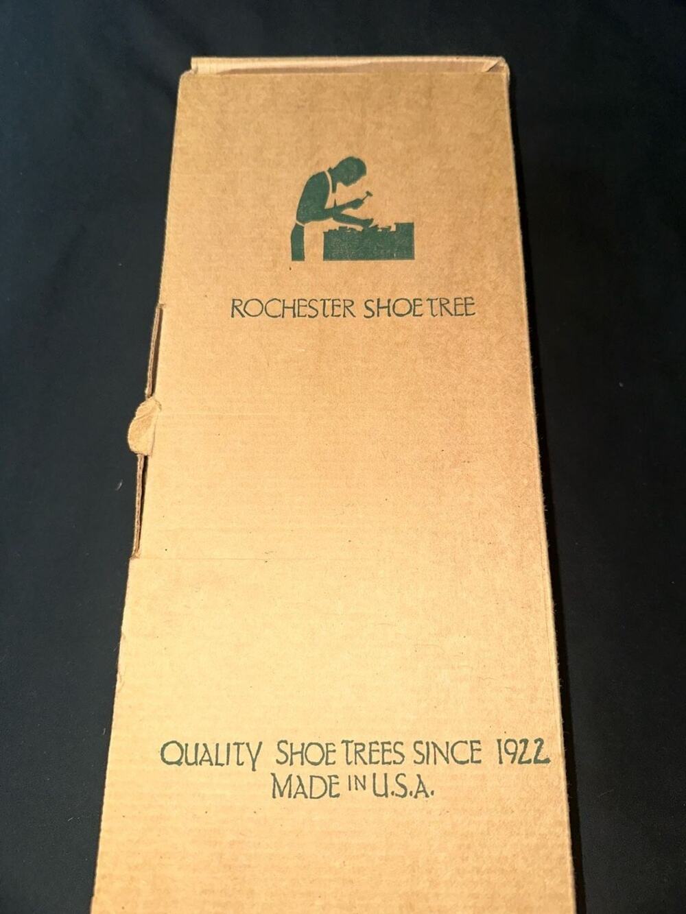 No.95 Rochester Shoe Tree Co. Men's Aromatic Cedar Split Toe Shoe Trees